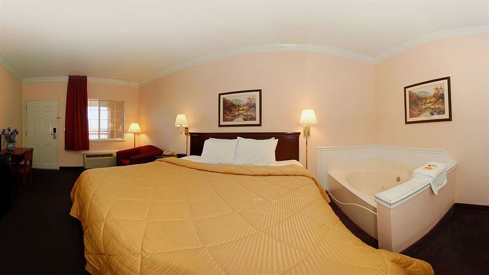 Rodeway Inn Stephenville Eksteriør bilde